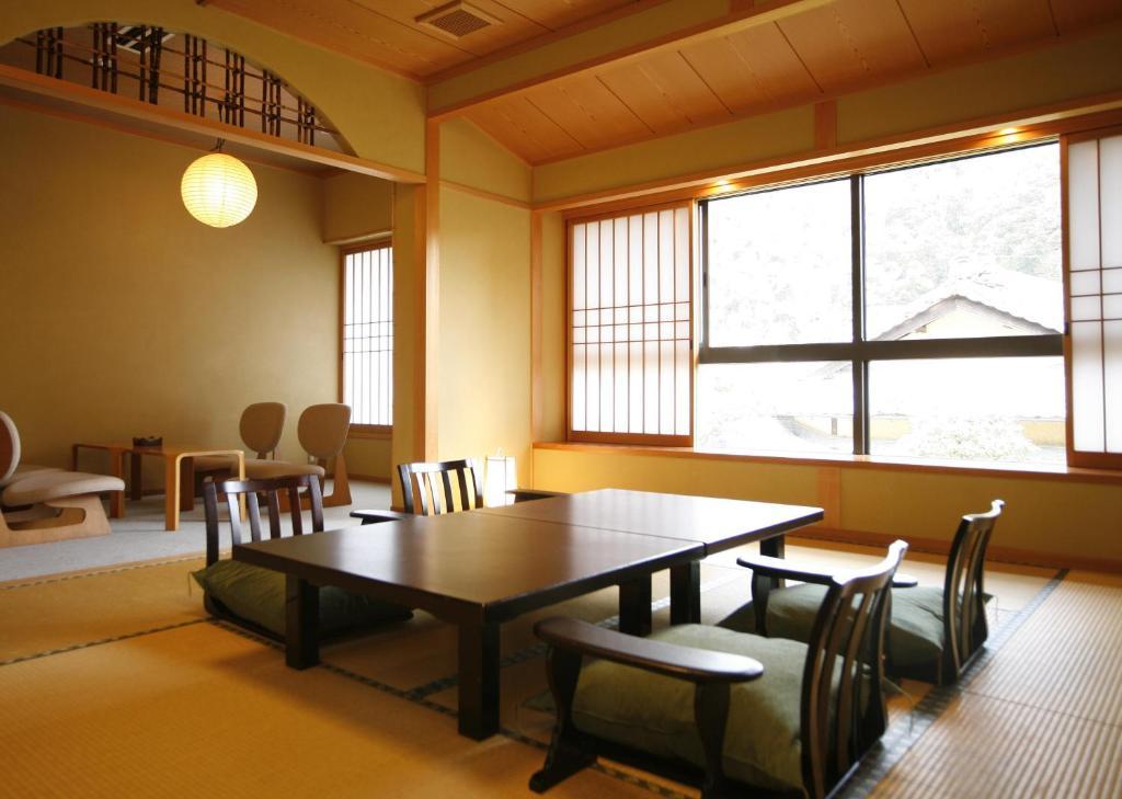 Yutouya Ryokan Тойоока Номер фото
