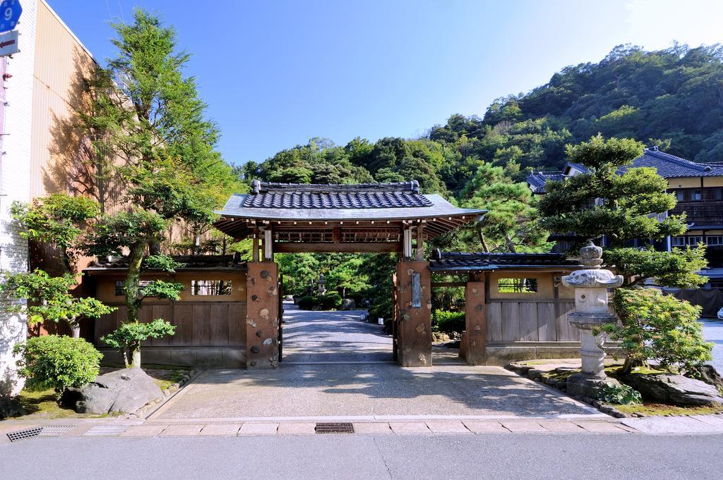 Yutouya Ryokan Тойоока Екстер'єр фото