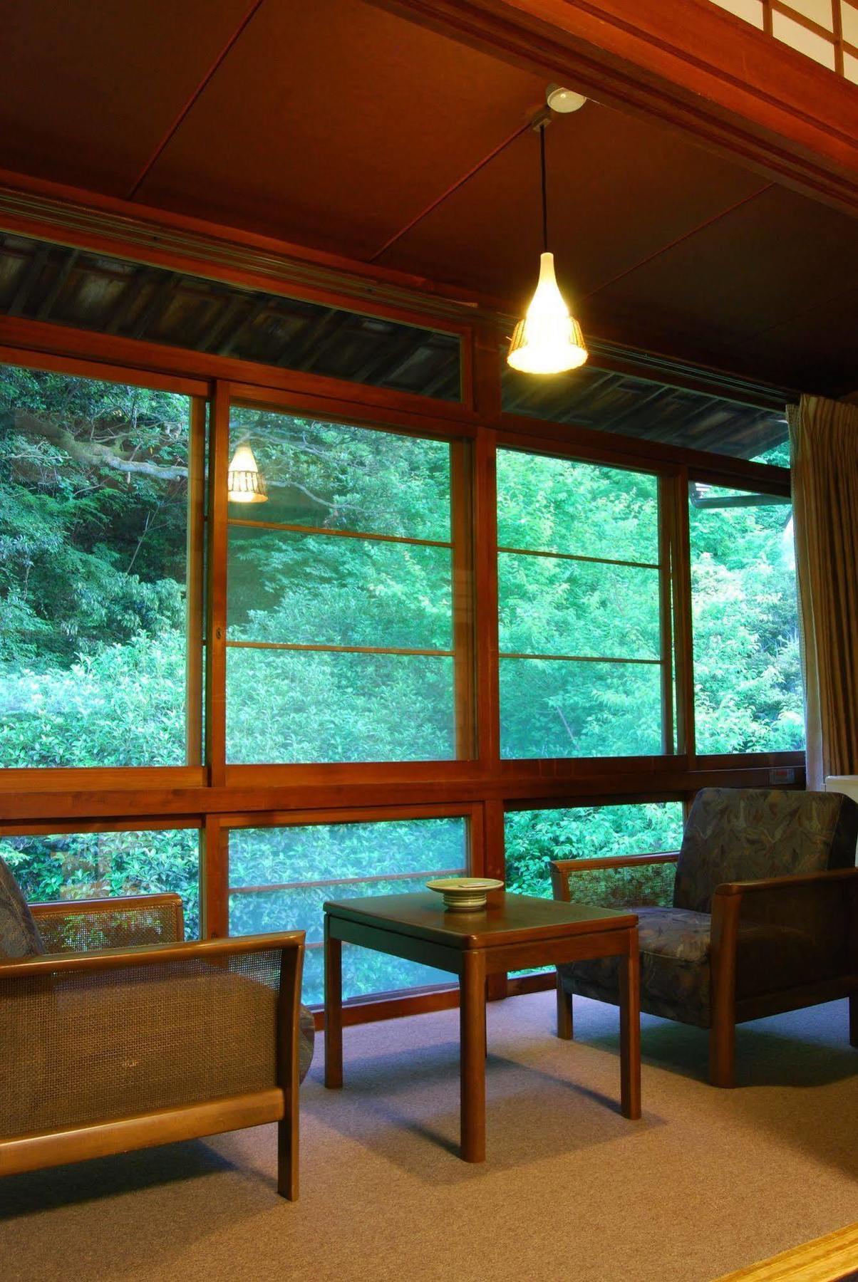 Yutouya Ryokan Тойоока Екстер'єр фото